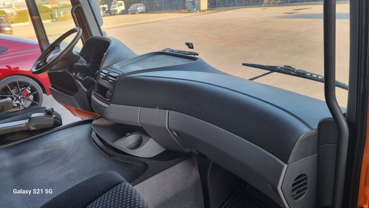 Mercedes-Benz CAB MERCEDES ACTROS MP3 MEDIUM 9436000020 Mercedes-Benz ACTROS MP3 - Cabine pour Camion: photos 5 Mercedes-Benz CAB MERCEDES ACTROS MP3 MEDIUM 9436000020 Mercedes-Benz ACTROS MP3 - Cabine pour Camion: photos 5