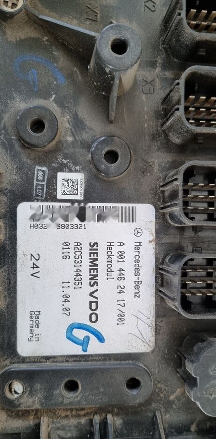 Mercedes-Benz VDO Mercedes-Benz ACTROS MB2 - Bloc de gestion pour Camion: photos 2 Mercedes-Benz VDO Mercedes-Benz ACTROS MB2 - Bloc de gestion pour Camion: photos 2