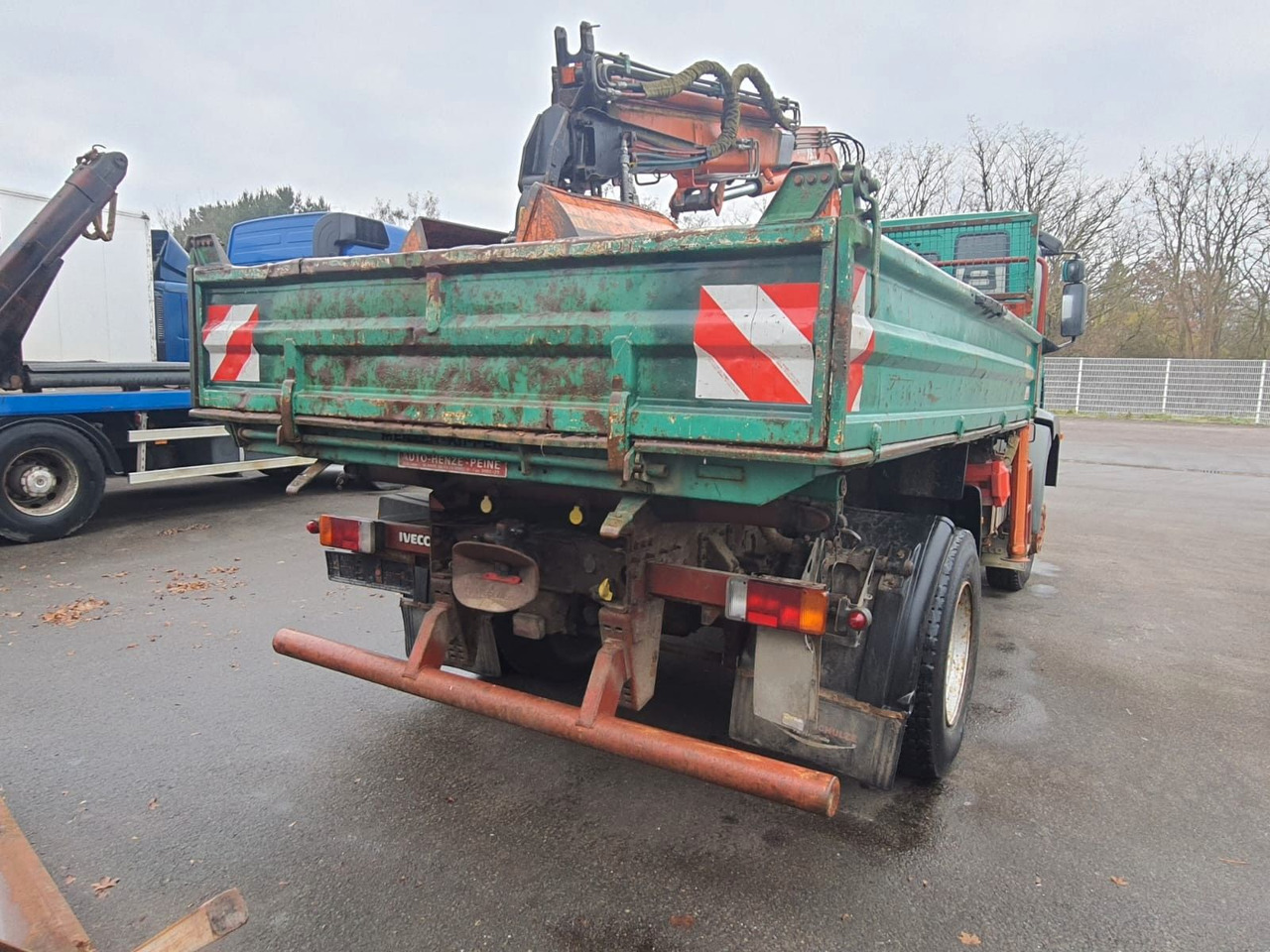 Iveco ML140E18 Dreiseitenkipper 4x4 mit Kran+Greifere - Camion benne: photos 4 Iveco ML140E18 Dreiseitenkipper 4x4 mit Kran+Greifere - Camion benne: photos 4