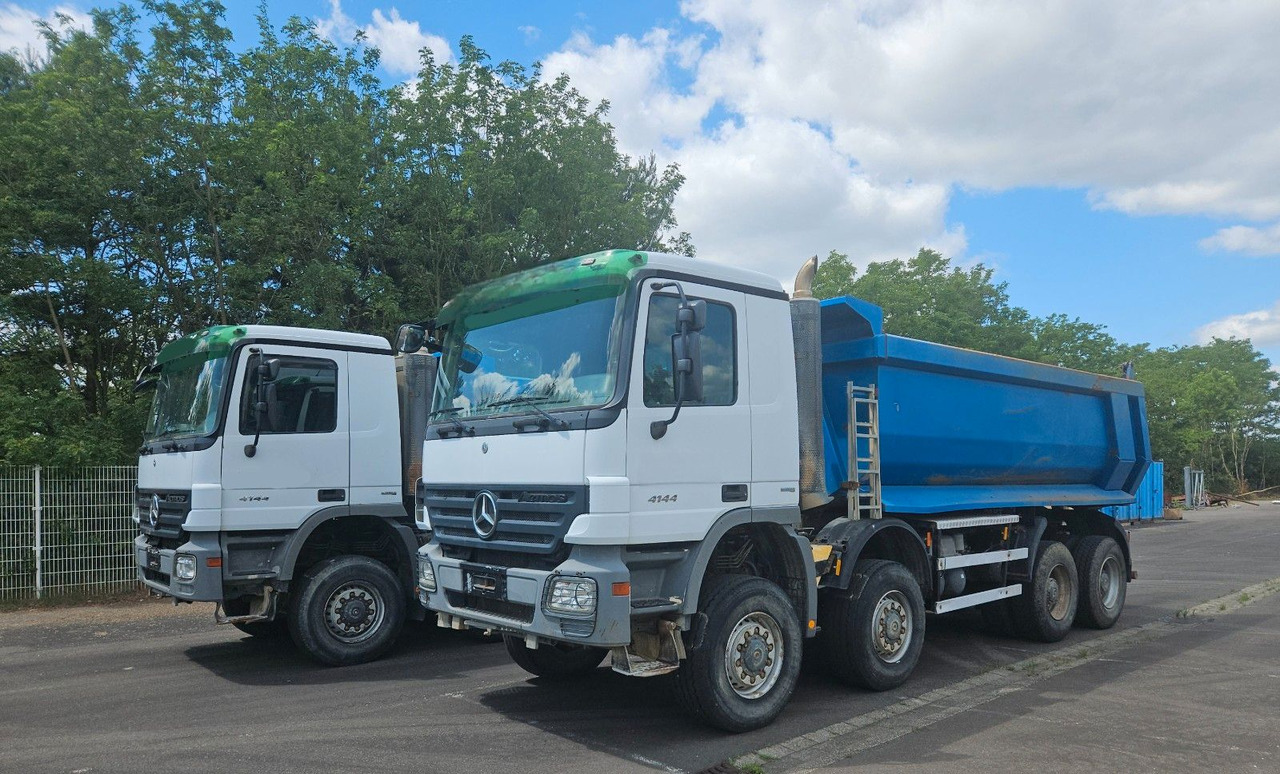 Mercedes-Benz Actros 4144 8x8 Hinterkipper - Camion benne: photos 2 Mercedes-Benz Actros 4144 8x8 Hinterkipper - Camion benne: photos 2