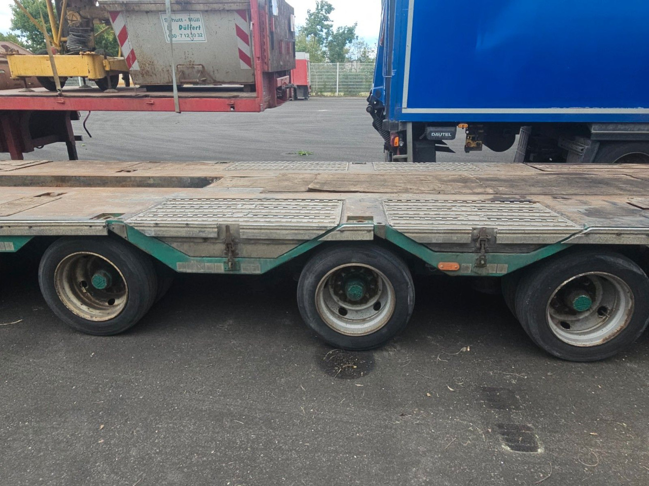 Meusburger MPG-4 Tieflader mit Radmulden 39.5t - Semi-remorque surbaissé: photos 5 Meusburger MPG-4 Tieflader mit Radmulden 39.5t - Semi-remorque surbaissé: photos 5