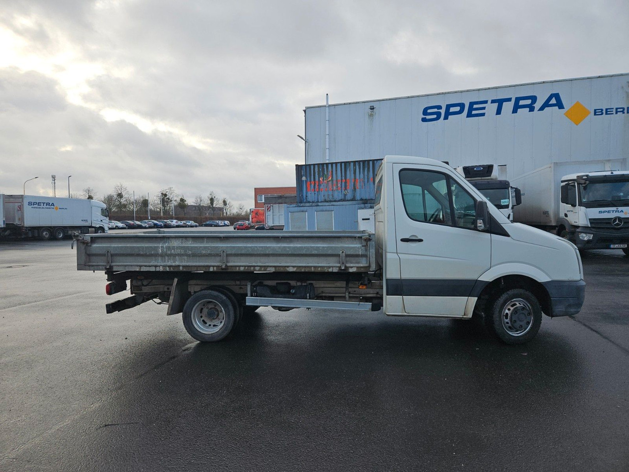 Volkswagen Crafter 50 - 2.5 TDI Dreiseitenkipper - Véhicule utilitaire benne: photos 5 Volkswagen Crafter 50 - 2.5 TDI Dreiseitenkipper - Véhicule utilitaire benne: photos 5