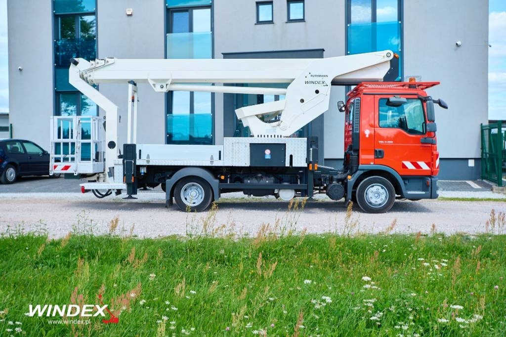 Ruthmann T 300 - Camion avec nacelle: photos 3 Ruthmann T 300 - Camion avec nacelle: photos 3