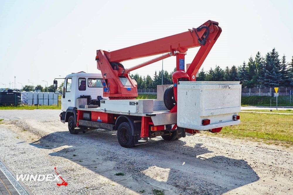 Wumag WT 170 - Camion avec nacelle: photos 3 Wumag WT 170 - Camion avec nacelle: photos 3