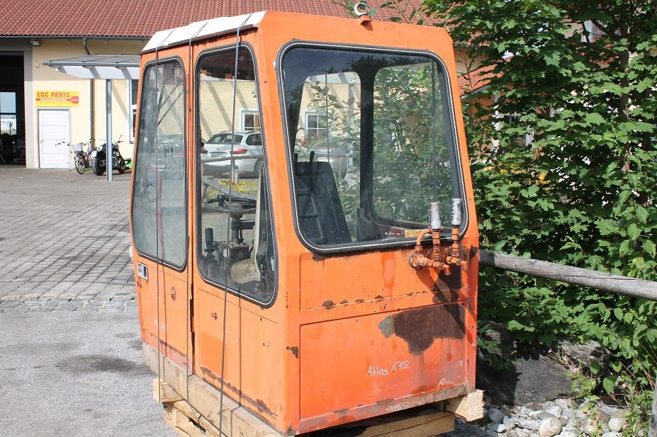 Atlas 1702D - Cabine pour Engins de chantier: photos 3 Atlas 1702D - Cabine pour Engins de chantier: photos 3