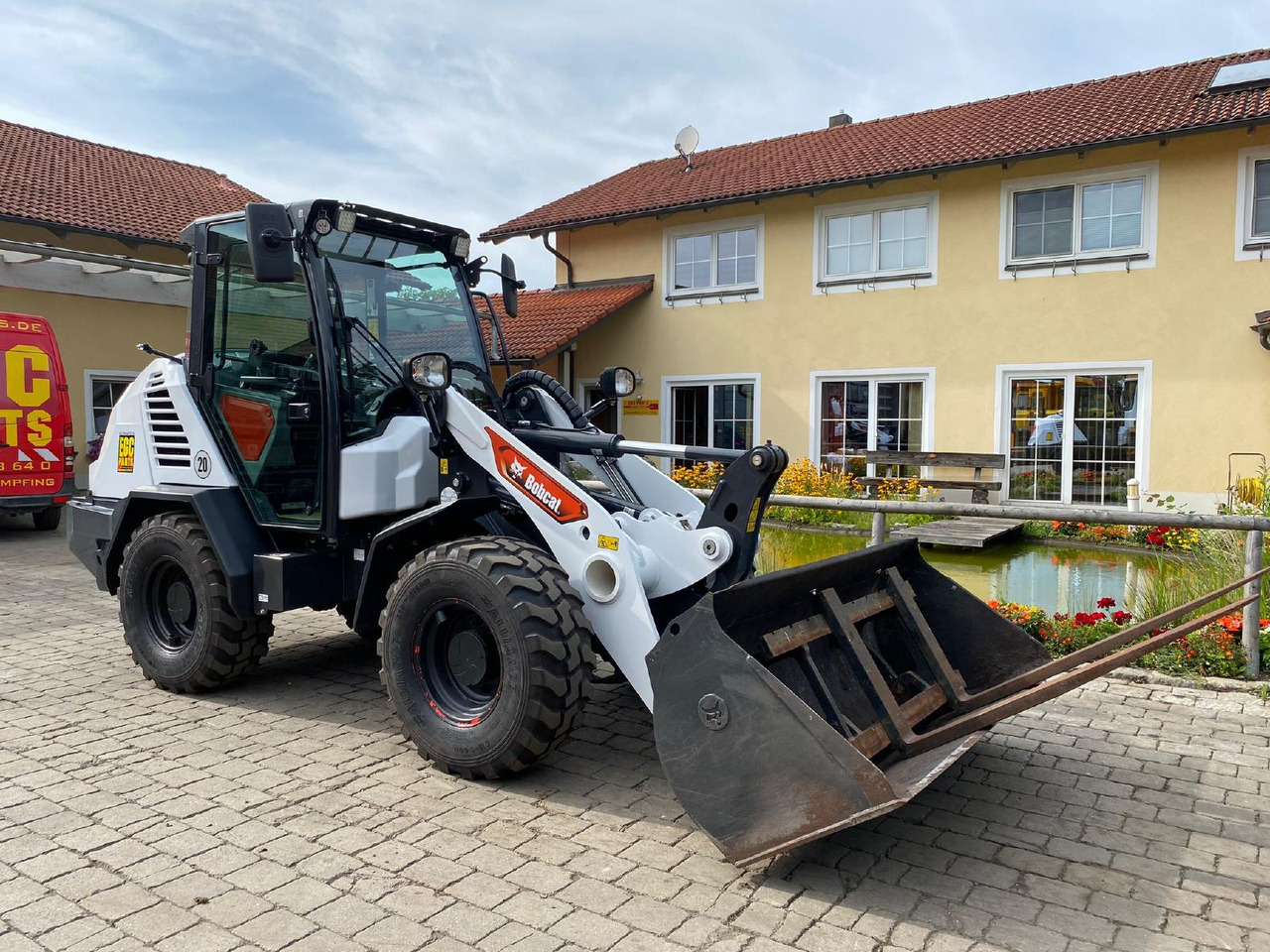 Bobcat L 75 - Chargeuse sur pneus: photos 4 Bobcat L 75 - Chargeuse sur pneus: photos 4