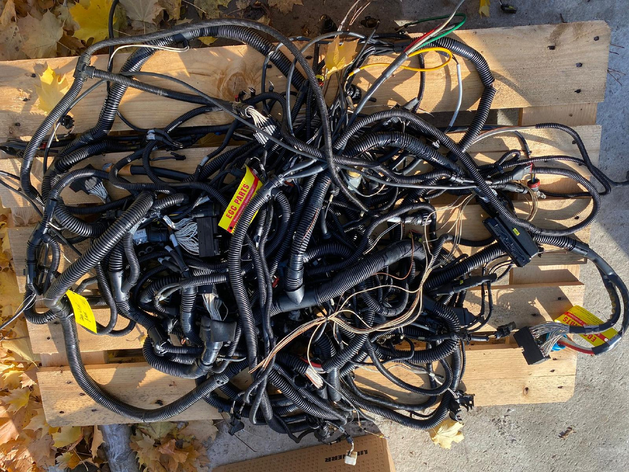 Case WX 165 - Câble/ Fil pour Engins de chantier: photos 3 Case WX 165 - Câble/ Fil pour Engins de chantier: photos 3