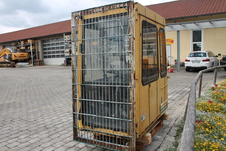 Eder M 825 B - Cabine pour Engins de chantier: photos 1 Eder M 825 B - Cabine pour Engins de chantier: photos 1