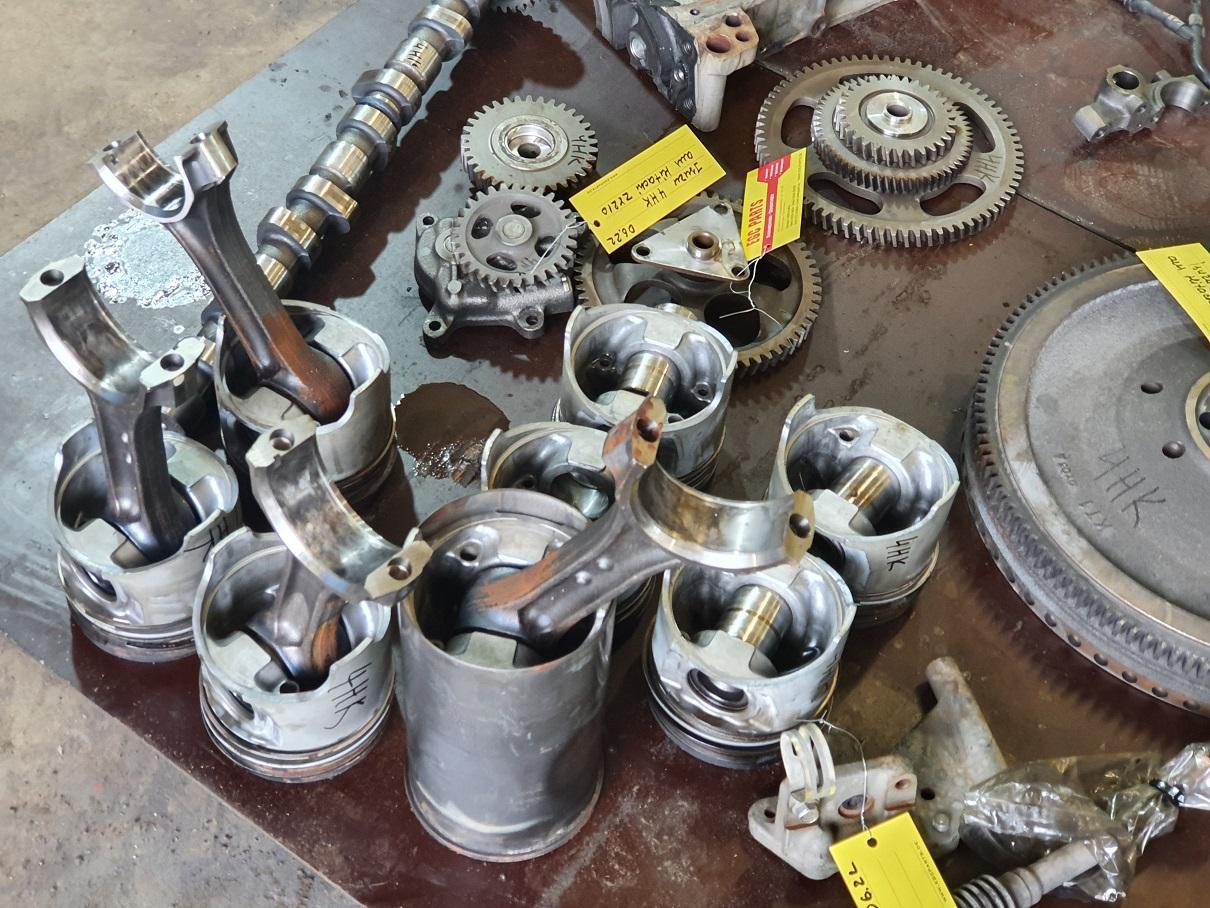 Isuzu 4HK 1X - Bloc-cylindres pour Camion: photos 4 Isuzu 4HK 1X - Bloc-cylindres pour Camion: photos 4