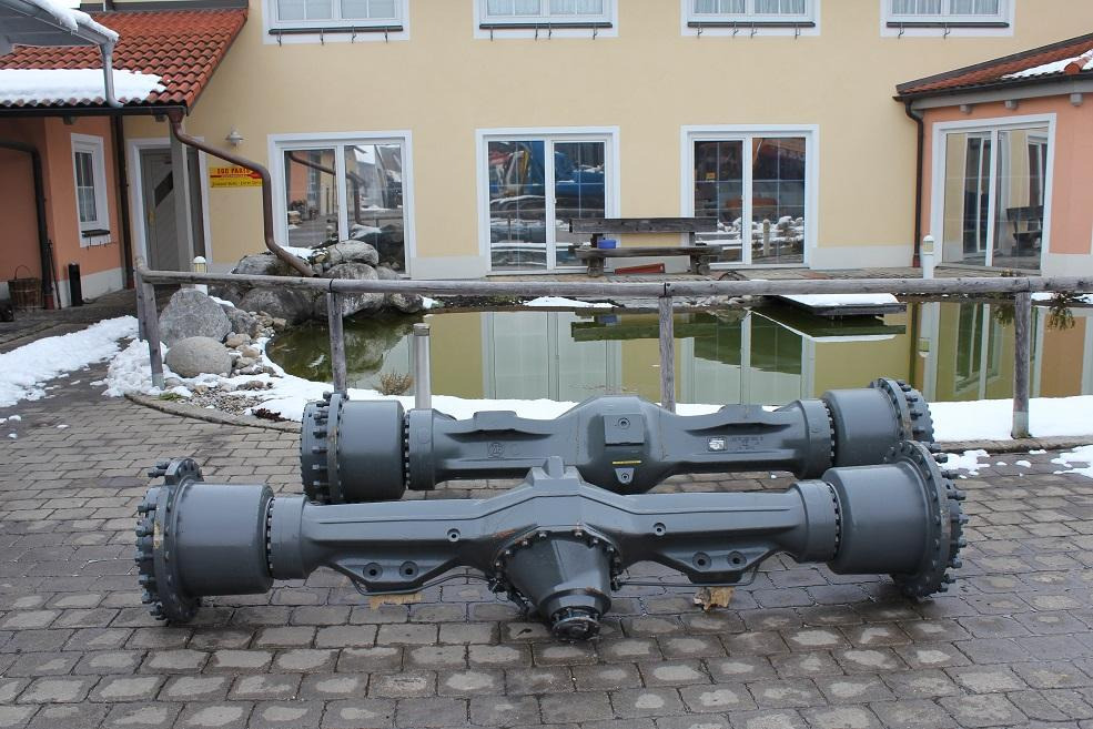 Liebherr 574 ZF AP 415, - Essieu et pièces pour Engins de chantier: photos 4 Liebherr 574 ZF AP 415, - Essieu et pièces pour Engins de chantier: photos 4