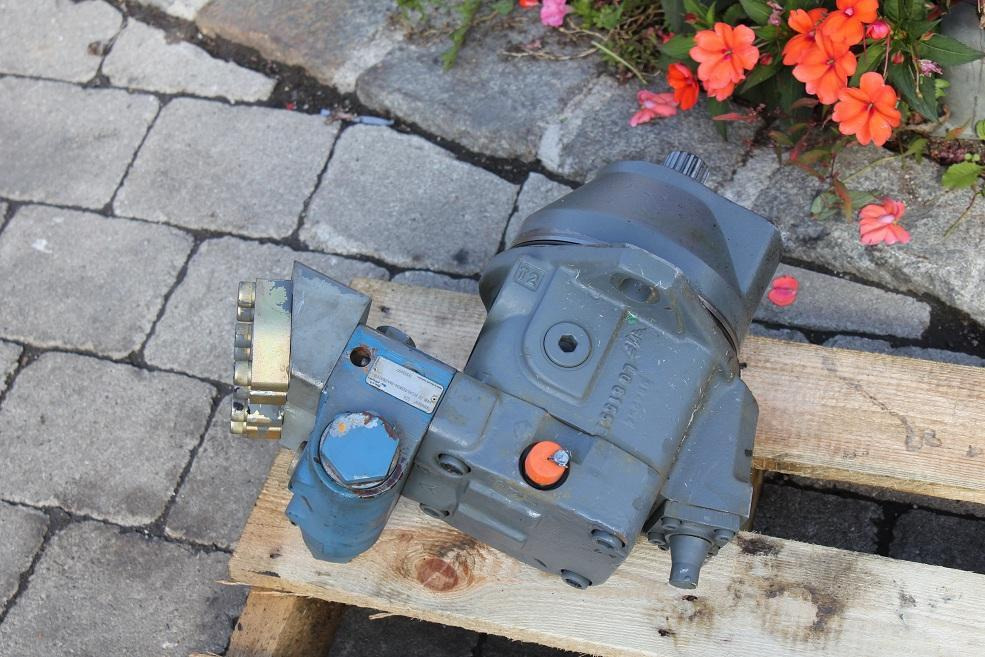 Liebherr 944 - Moteur de translation pour Engins de chantier: photos 5 Liebherr 944 - Moteur de translation pour Engins de chantier: photos 5