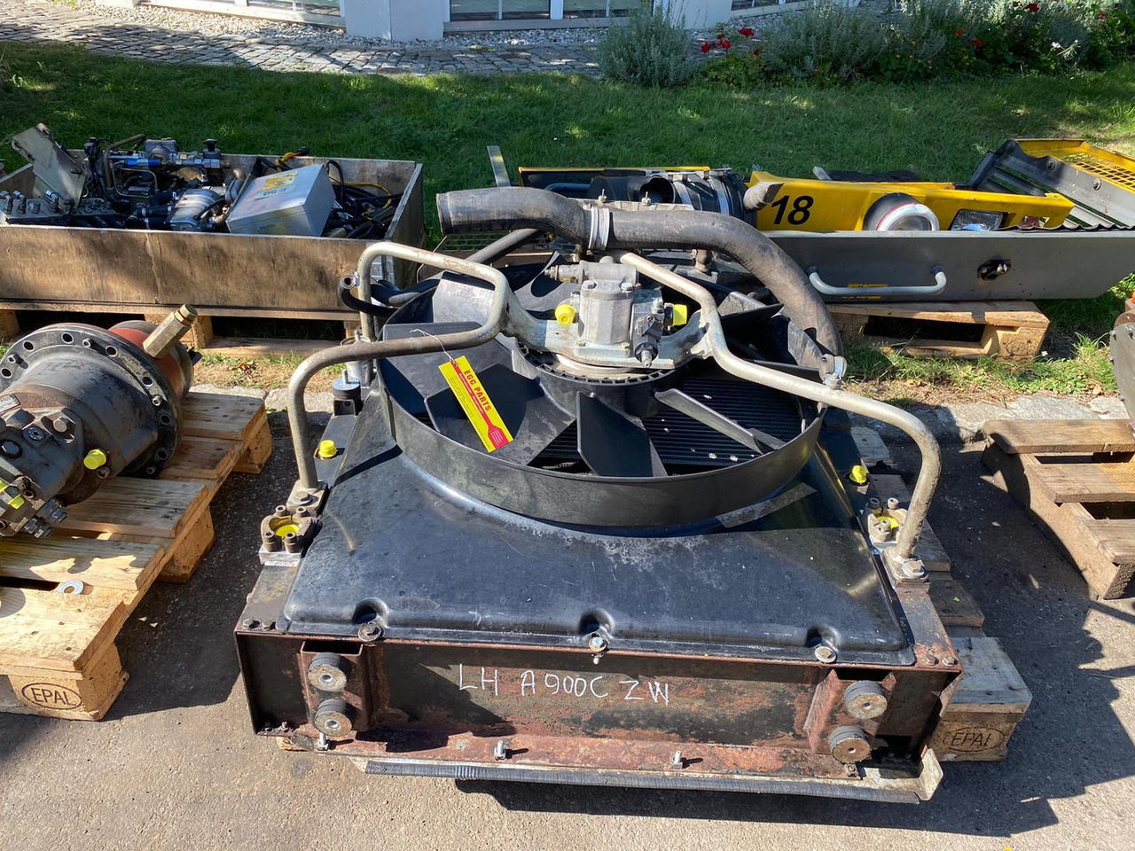 Liebherr A900C ZW - Système de refroidissement pour Engins de chantier: photos 4 Liebherr A900C ZW - Système de refroidissement pour Engins de chantier: photos 4