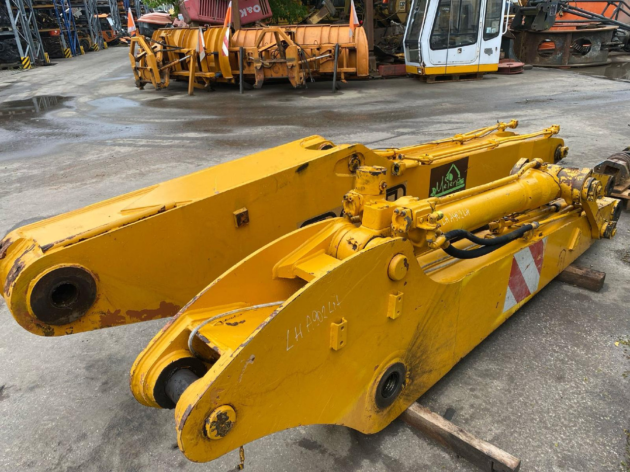 Flèche Liebherr A902 LIT: photos 6 Flèche Liebherr A902 LIT: photos 6