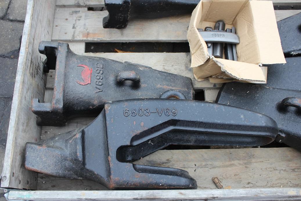 Liebherr V 69 SD,V69PN, 6803V69 - Godet pour Engins de chantier: photos 2 Liebherr V 69 SD,V69PN, 6803V69 - Godet pour Engins de chantier: photos 2
