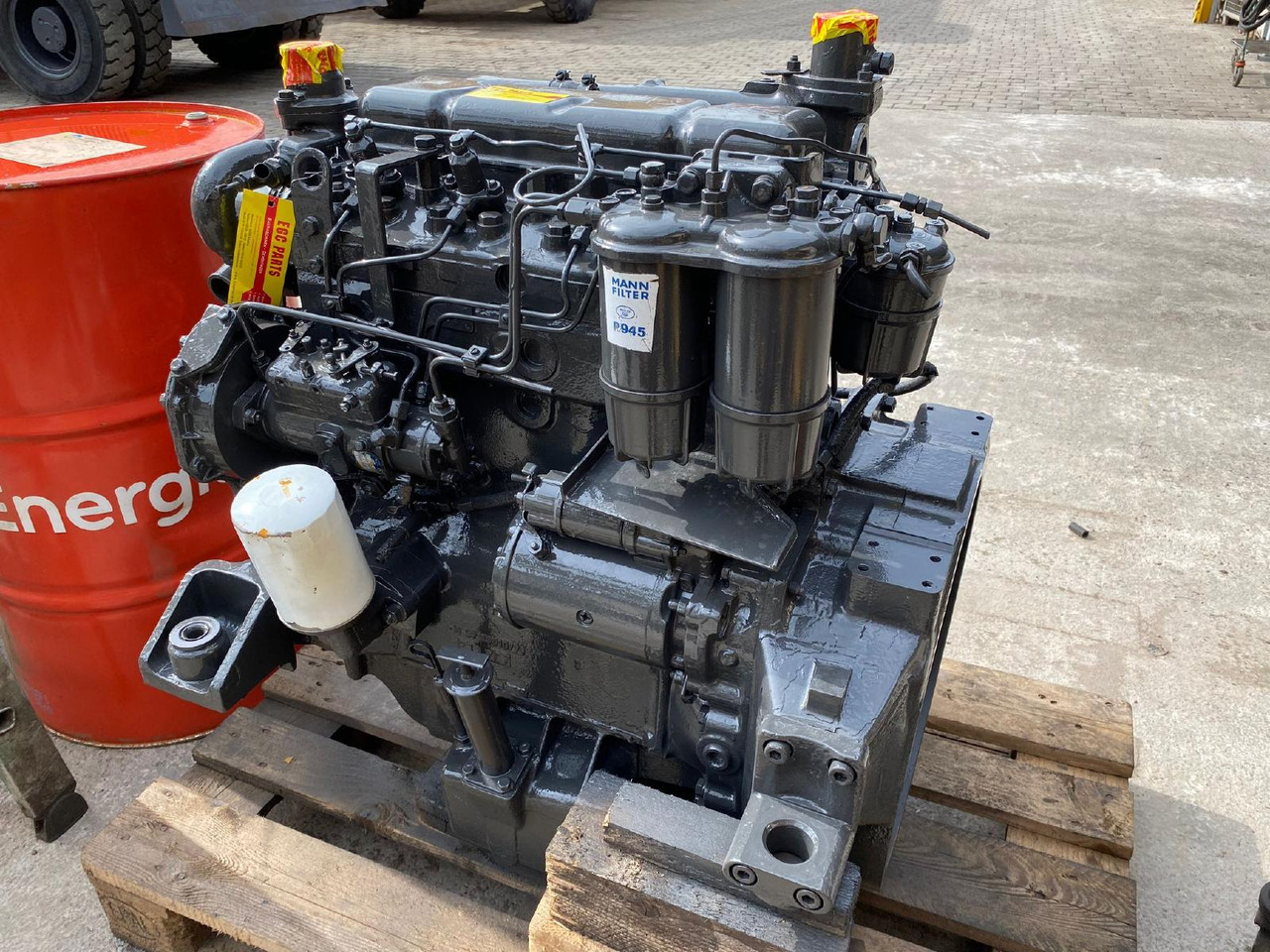 Perkins LF 4.248 aus Hanomag 33C - Moteur pour Engins de chantier: photos 3 Perkins LF 4.248 aus Hanomag 33C - Moteur pour Engins de chantier: photos 3