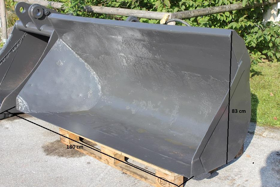 Schaeff SKL831/ ZL 6B - Godet pour chargeur pour Engins de chantier: photos 4 Schaeff SKL831/ ZL 6B - Godet pour chargeur pour Engins de chantier: photos 4