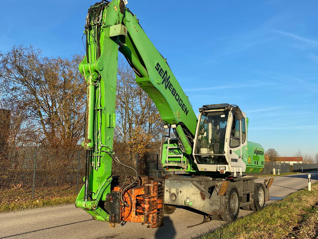 Sennebogen 818 - Pelle de manutention: photos 2 Sennebogen 818 - Pelle de manutention: photos 2