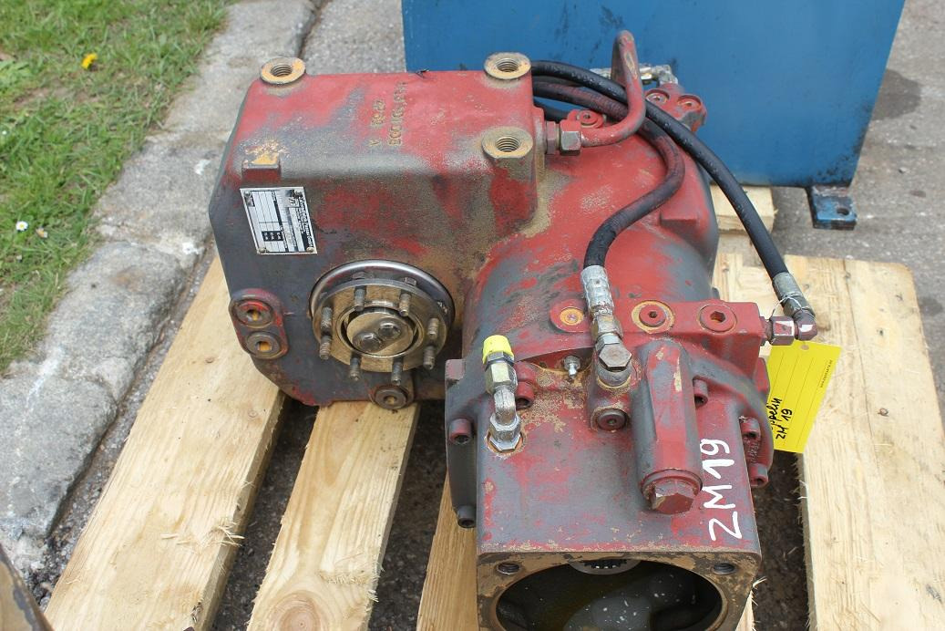 Zeppelin ZF 2HL100 aus ZM 19 - Transmission pour Engins de chantier: photos 2 Zeppelin ZF 2HL100 aus ZM 19 - Transmission pour Engins de chantier: photos 2