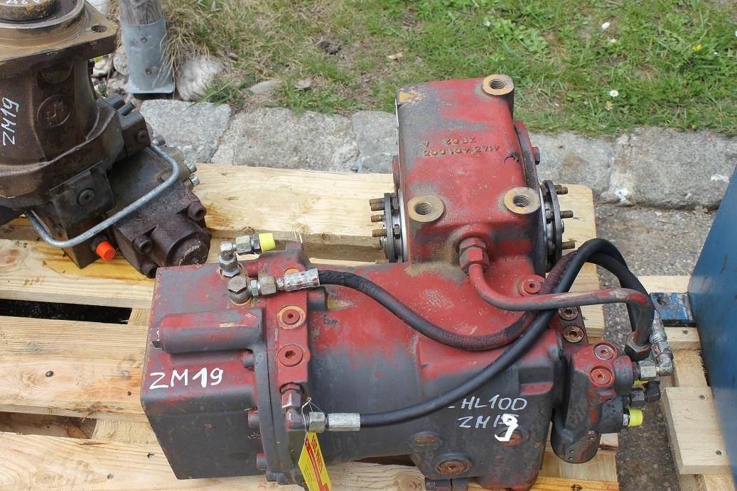 Zeppelin ZF 2HL100 aus ZM 19 - Transmission pour Engins de chantier: photos 1 Zeppelin ZF 2HL100 aus ZM 19 - Transmission pour Engins de chantier: photos 1