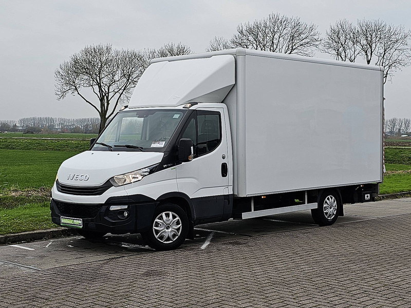 Iveco Daily 35S18 AC 3.0 LTR EURO6 - Fourgon: photos 2 Iveco Daily 35S18 AC 3.0 LTR EURO6 - Fourgon: photos 2