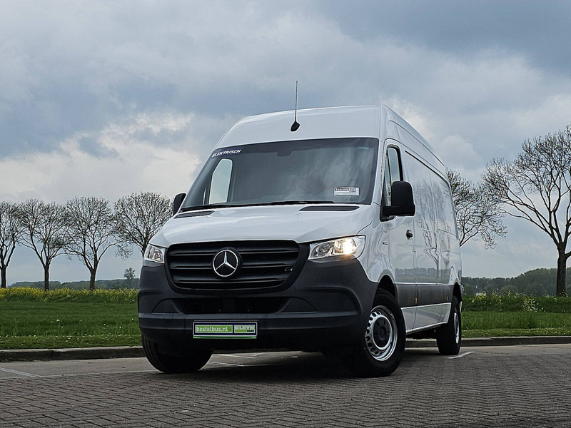 Mercedes-Benz eSprinter L2H2 41KwH Elektrisc - Fourgon utilitaire, Utilitaire électrique: photos 1 Mercedes-Benz eSprinter L2H2 41KwH Elektrisc - Fourgon utilitaire, Utilitaire électrique: photos 1