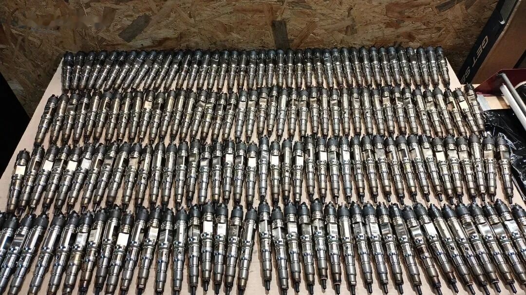 Bosch 0445124056 MAN truck - Pompe haute pression pour Camion: photos 1 Bosch 0445124056 MAN truck - Pompe haute pression pour Camion: photos 1