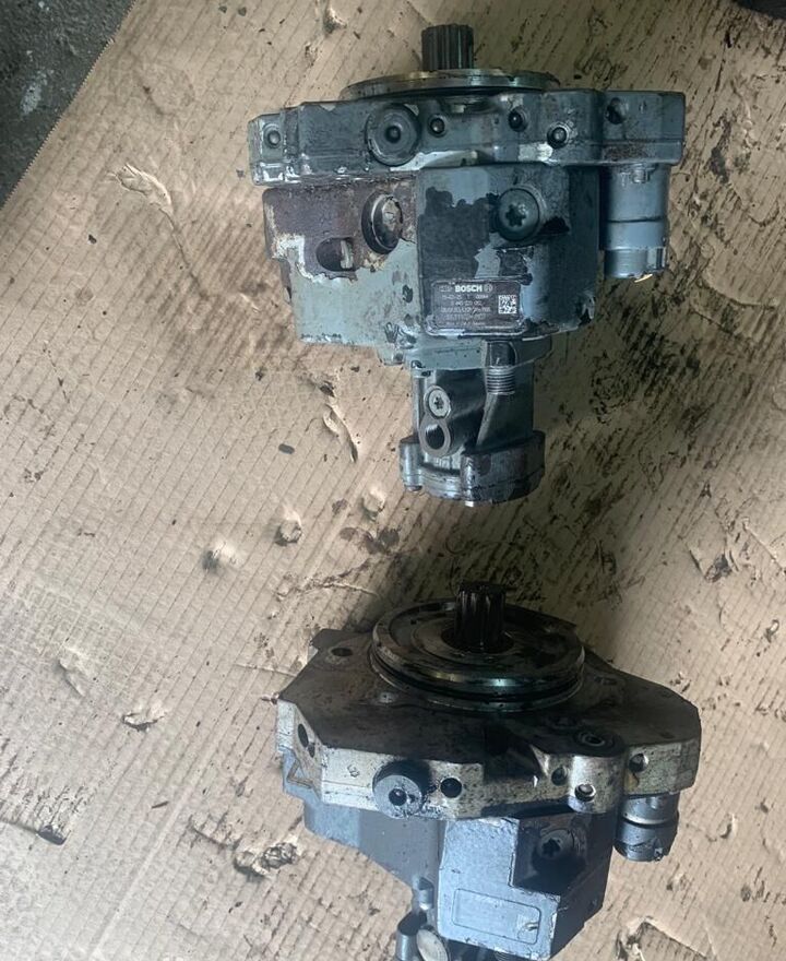 Bosch EURO 3 CR MAN TGA D20 0445020023/ 0445020082/0445020277 MAN EURO 3 CR MAN TGA D20 truck - Pompe à carburant pour Camion: photos 3 Bosch EURO 3 CR MAN TGA D20 0445020023/ 0445020082/0445020277 MAN EURO 3 CR MAN TGA D20 truck - Pompe à carburant pour Camion: photos 3
