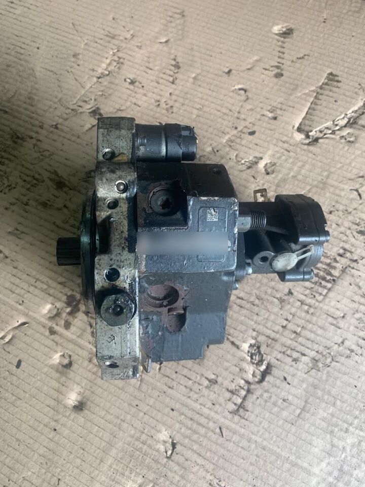 Bosch EURO 3 CR MAN TGA D20 0445020023/ 0445020082/0445020277 MAN EURO 3 CR MAN TGA D20 truck - Pompe à carburant pour Camion: photos 2 Bosch EURO 3 CR MAN TGA D20 0445020023/ 0445020082/0445020277 MAN EURO 3 CR MAN TGA D20 truck - Pompe à carburant pour Camion: photos 2