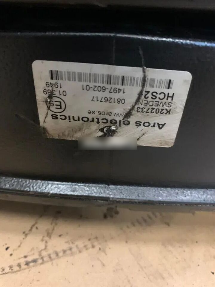 Do Autobusu Volvo B5LH E5 K202733 HCS K202733 - Compresseur pour Camion: photos 3 Do Autobusu Volvo B5LH E5 K202733 HCS K202733 - Compresseur pour Camion: photos 3