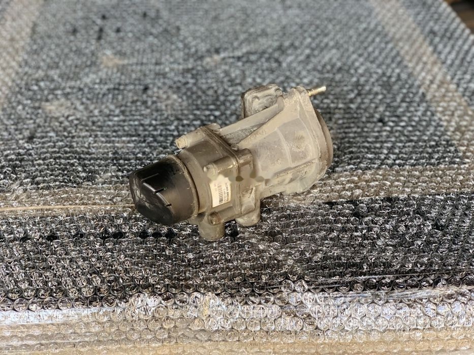 Knorr-Bremse orygina 0486200007 MAN TGA - Cylindre de frein pour Camion: photos 1 Knorr-Bremse orygina 0486200007 MAN TGA - Cylindre de frein pour Camion: photos 1