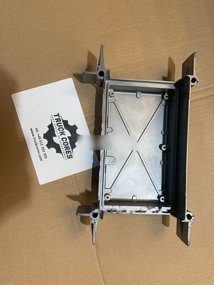 Nowa pokrywa aluminiowa / Dekiel zaworu Wabco D 4801020140 - Pièces de rechange pour Camion: photos 1 Nowa pokrywa aluminiowa / Dekiel zaworu Wabco D 4801020140 - Pièces de rechange pour Camion: photos 1