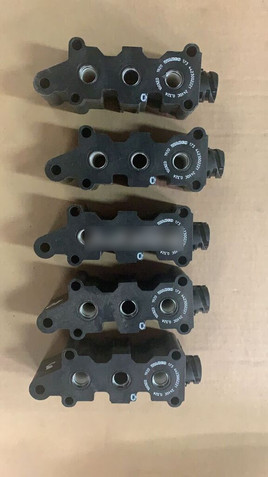 WABCO ECAS 4422032641 WABCO - Pièces de rechange pour Remorque: photos 2 WABCO ECAS 4422032641 WABCO - Pièces de rechange pour Remorque: photos 2