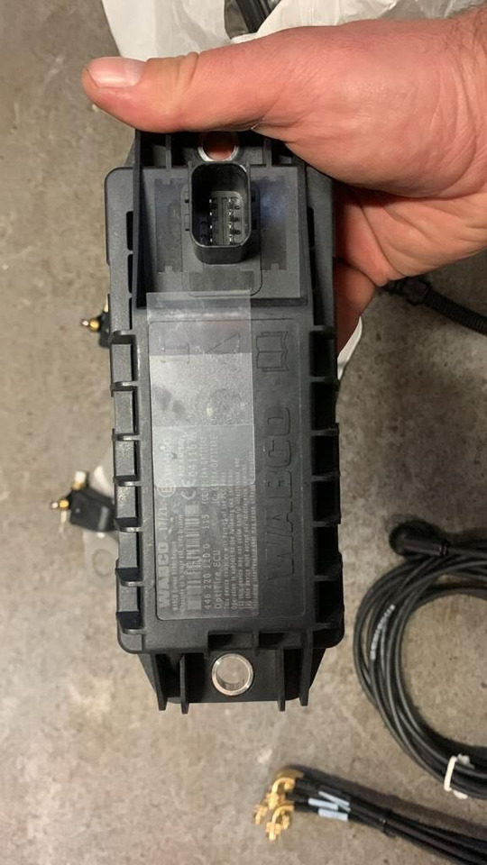 ZESTAW NOWY MODUŁ KOŁOWY IVTM 446220110 WABCO 446220110 truck - Pièces de rechange pour Camion: photos 4 ZESTAW NOWY MODUŁ KOŁOWY IVTM 446220110 WABCO 446220110 truck - Pièces de rechange pour Camion: photos 4