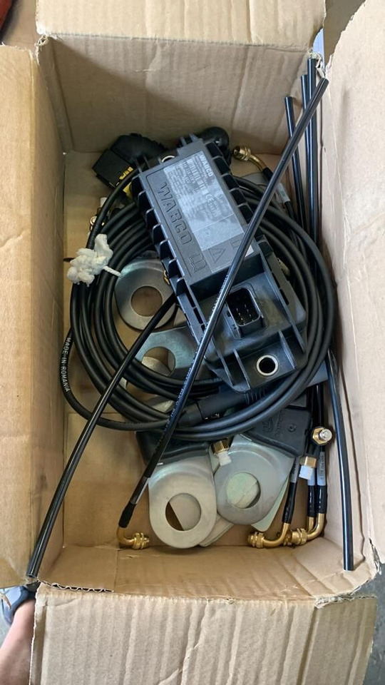 ZESTAW NOWY MODUŁ KOŁOWY IVTM 446220110 WABCO 446220110 truck - Pièces de rechange pour Camion: photos 1 ZESTAW NOWY MODUŁ KOŁOWY IVTM 446220110 WABCO 446220110 truck - Pièces de rechange pour Camion: photos 1