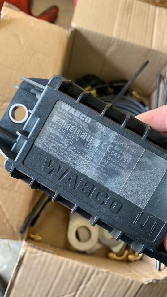 ZESTAW NOWY MODUŁ KOŁOWY IVTM 446220110 WABCO 446220110 truck - Pièces de rechange pour Camion: photos 2 ZESTAW NOWY MODUŁ KOŁOWY IVTM 446220110 WABCO 446220110 truck - Pièces de rechange pour Camion: photos 2