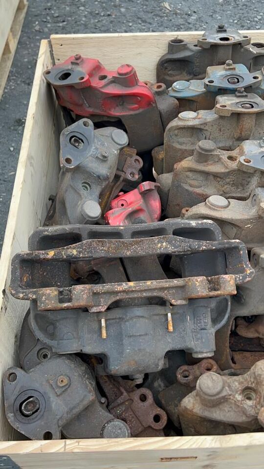 Scania SN7 HPI XPI R K003813 / K003809 Scania - Étrier de frein pour Camion: photos 1 Scania SN7 HPI XPI R K003813 / K003809 Scania - Étrier de frein pour Camion: photos 1