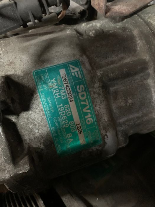 Volvo 24V U4134 Hurt Regeneracja SD7H15 - Compresseur de climatisation pour Camion: photos 4 Volvo 24V U4134 Hurt Regeneracja SD7H15 - Compresseur de climatisation pour Camion: photos 4