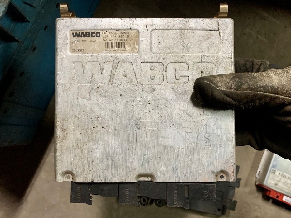 WABCO EBP Oryginał Hurt Sterowników 4461300670 Mercedes-Benz Actros truck - Bloc de gestion pour Camion: photos 1 WABCO EBP Oryginał Hurt Sterowników 4461300670 Mercedes-Benz Actros truck - Bloc de gestion pour Camion: photos 1