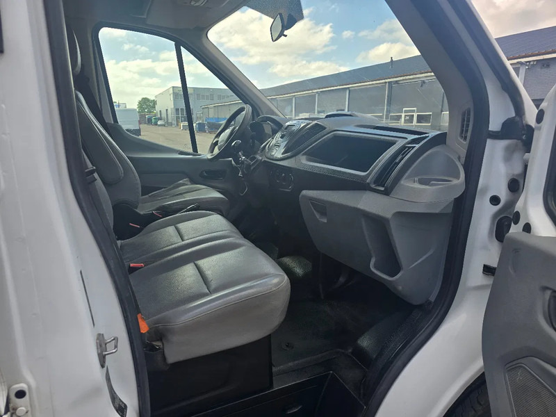 Ford Transit 7 seats 2015 - Fourgon plateau, Utilitaire double cabine: photos 5 Ford Transit 7 seats 2015 - Fourgon plateau, Utilitaire double cabine: photos 5