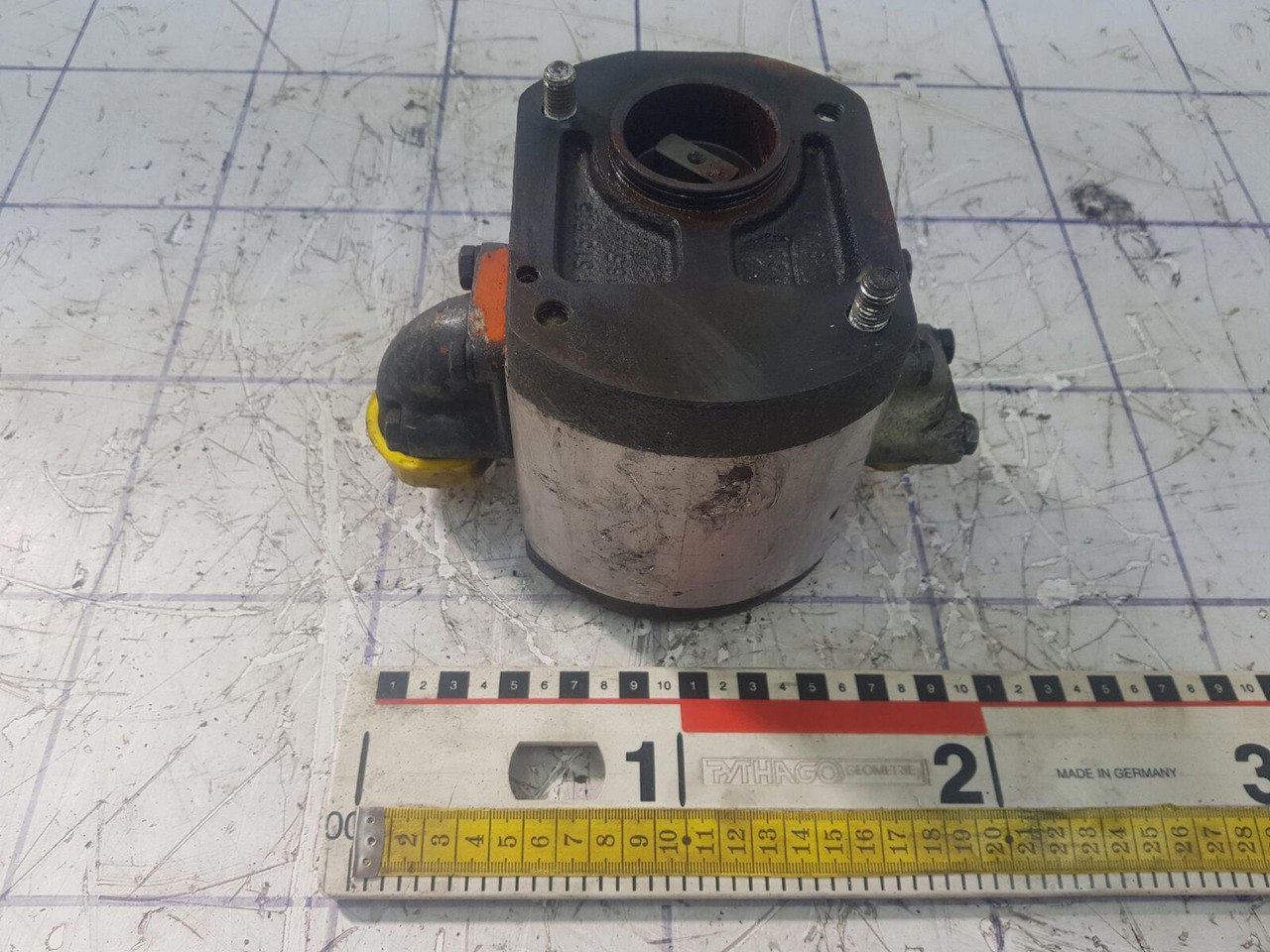 Bosch Bosch gear pump - Pompe hydraulique pour Grue mobile: photos 1 Bosch Bosch gear pump - Pompe hydraulique pour Grue mobile: photos 1