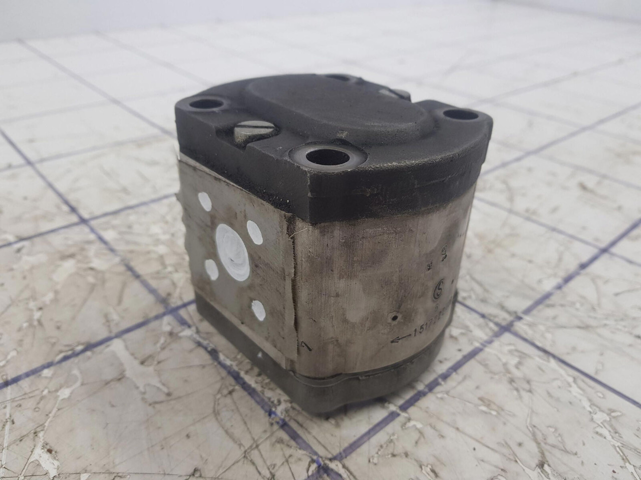 Bosch Bosch gear pump - Pompe hydraulique pour Grue: photos 3 Bosch Bosch gear pump - Pompe hydraulique pour Grue: photos 3