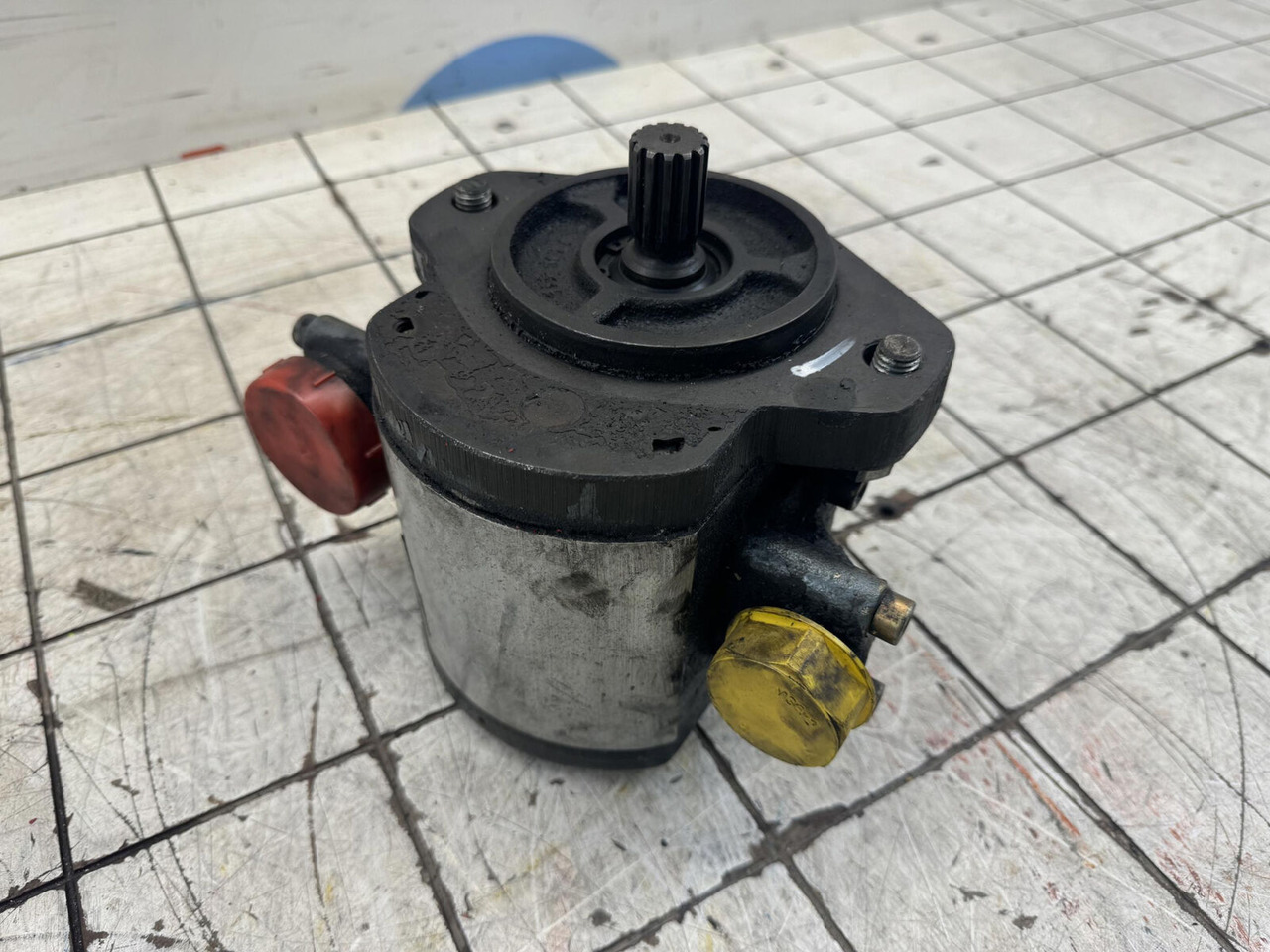 Bosch Bosch gear pump - Pompe hydraulique pour Grue mobile: photos 4 Bosch Bosch gear pump - Pompe hydraulique pour Grue mobile: photos 4