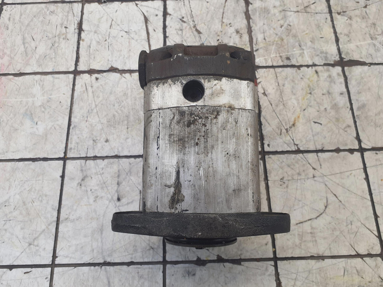Bosch LTM 1090 emergency steering pump - Pompe de support pour Grue mobile: photos 5 Bosch LTM 1090 emergency steering pump - Pompe de support pour Grue mobile: photos 5