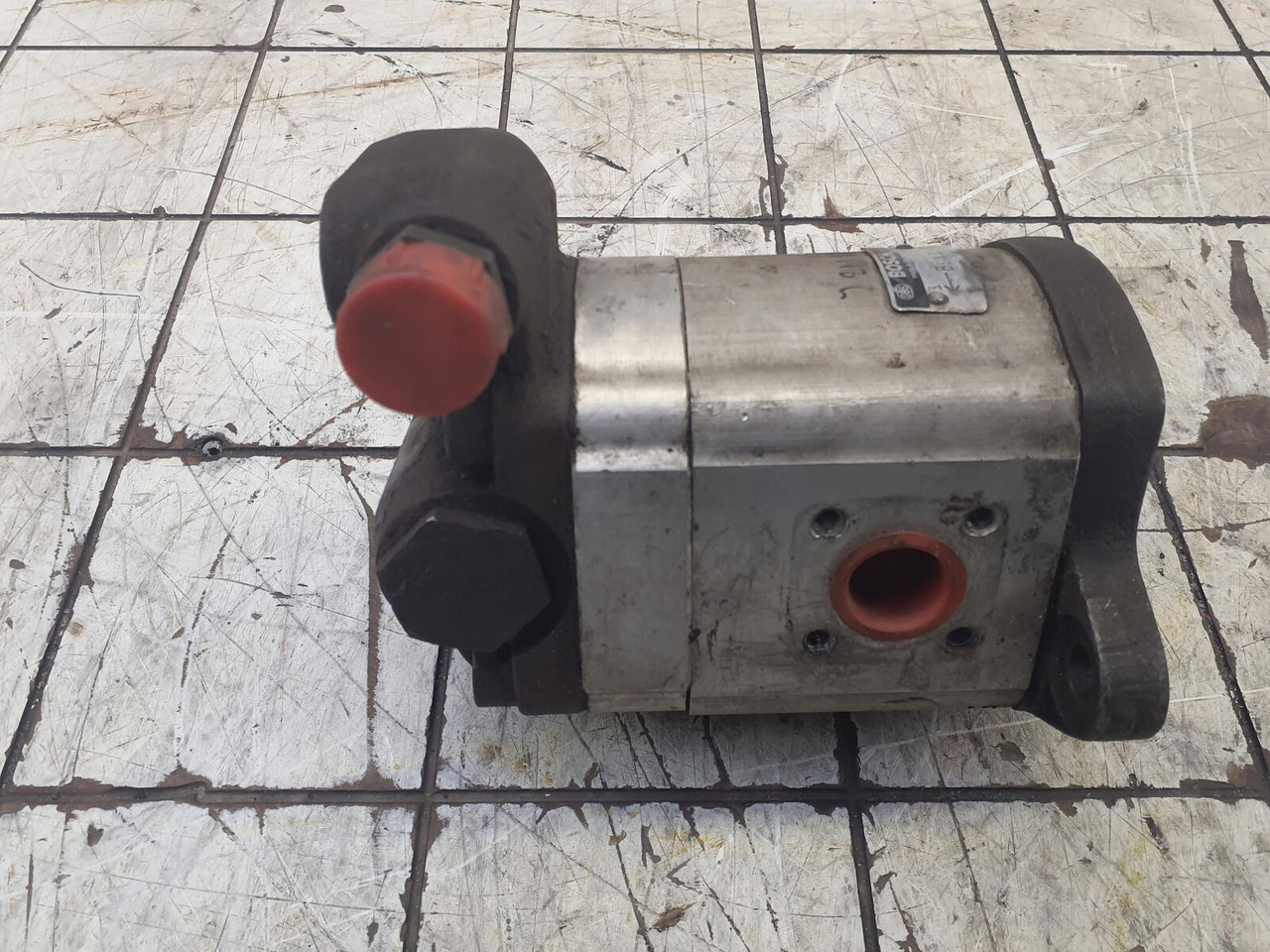 Bosch LTM 1090 emergency steering pump - Pompe de support pour Grue mobile: photos 4 Bosch LTM 1090 emergency steering pump - Pompe de support pour Grue mobile: photos 4