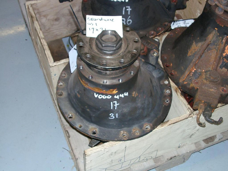 Crashtender end differential 17x31 - Différentiel pour Grue: photos 1 Crashtender end differential 17x31 - Différentiel pour Grue: photos 1