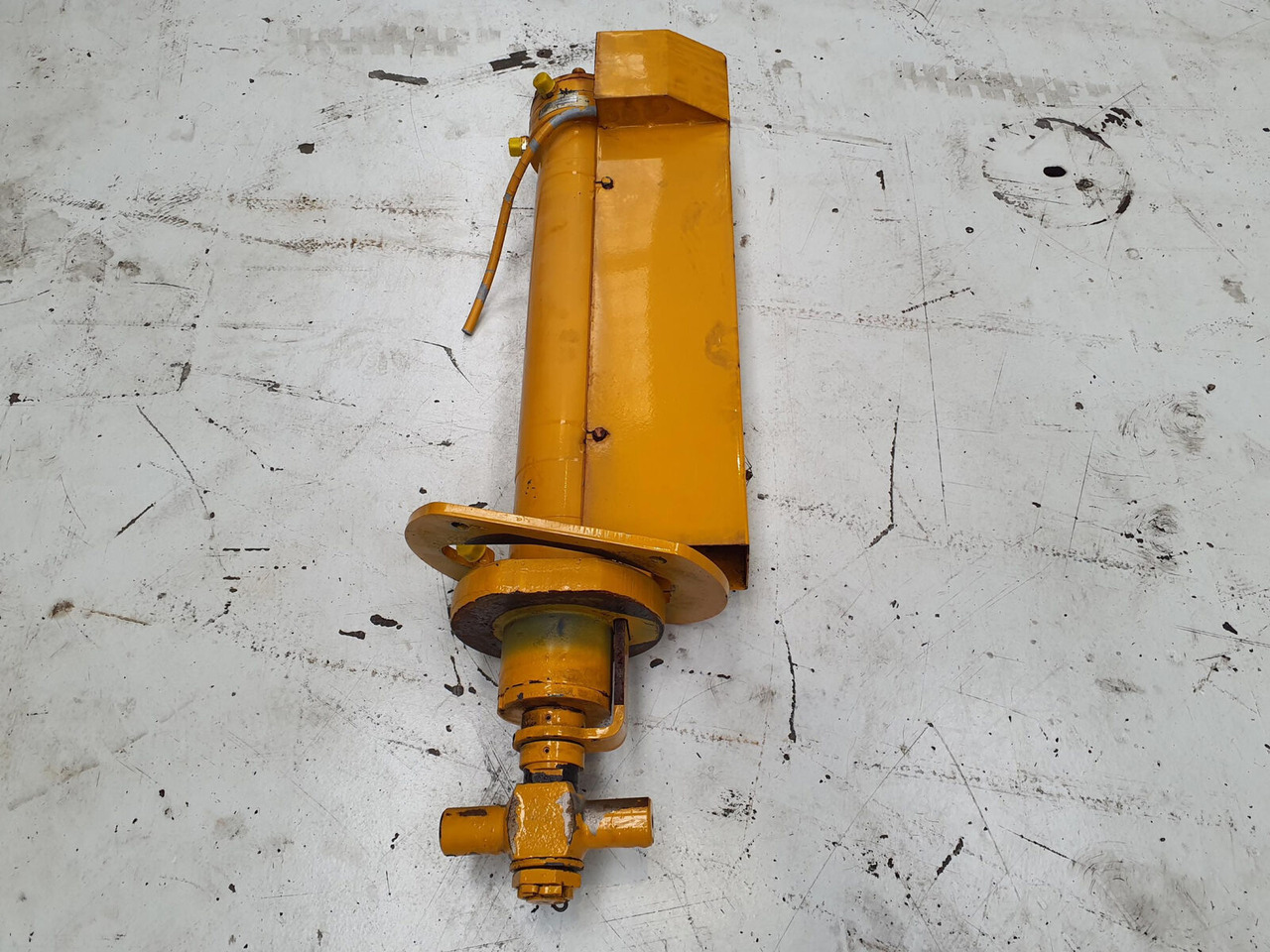 FAUN ATF 45-3 counterweight cylinder - Vérin hydraulique pour Grue: photos 3 FAUN ATF 45-3 counterweight cylinder - Vérin hydraulique pour Grue: photos 3