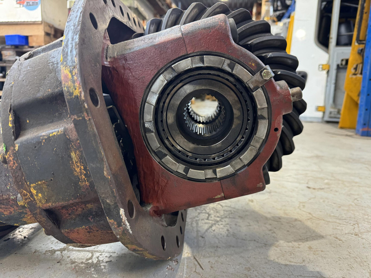 FAUN AUN HK 40 differential 11x27 - Différentiel pour Grue mobile: photos 3 FAUN AUN HK 40 differential 11x27 - Différentiel pour Grue mobile: photos 3