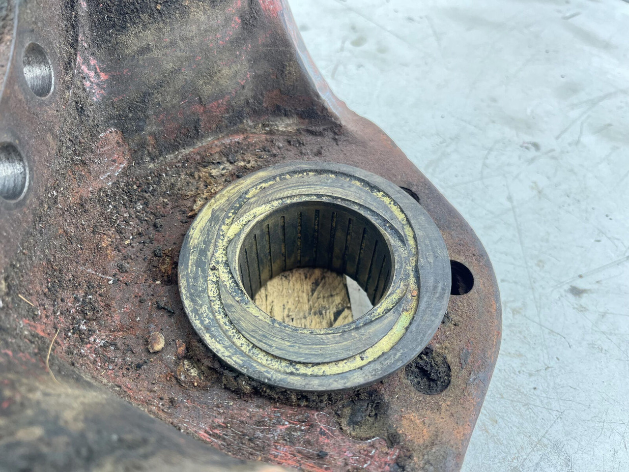 Fusée d'essieu pour Grue mobile FAUN RTF 50 Steering knuckle 16 holes axle 1 right: photos 7