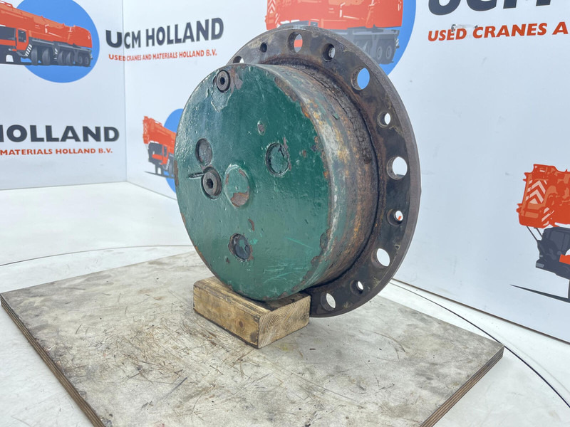 Faun ATF 30 planetary gear 17-24-67-32-3pl-H87 - Suspension pour Grue: photos 2 Faun ATF 30 planetary gear 17-24-67-32-3pl-H87 - Suspension pour Grue: photos 2
