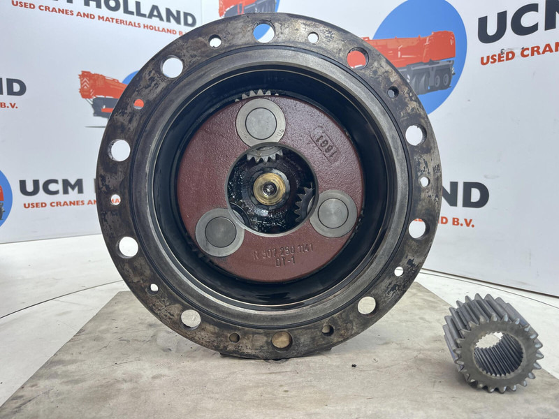 Faun ATF 45-3 Planetary gear 22-25-74-32-3PL-H137-46 - Suspension pour Grue: photos 5 Faun ATF 45-3 Planetary gear 22-25-74-32-3PL-H137-46 - Suspension pour Grue: photos 5
